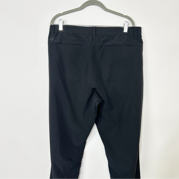 Fabletics men’s stretch athletic pants black - Picture 9 of 10